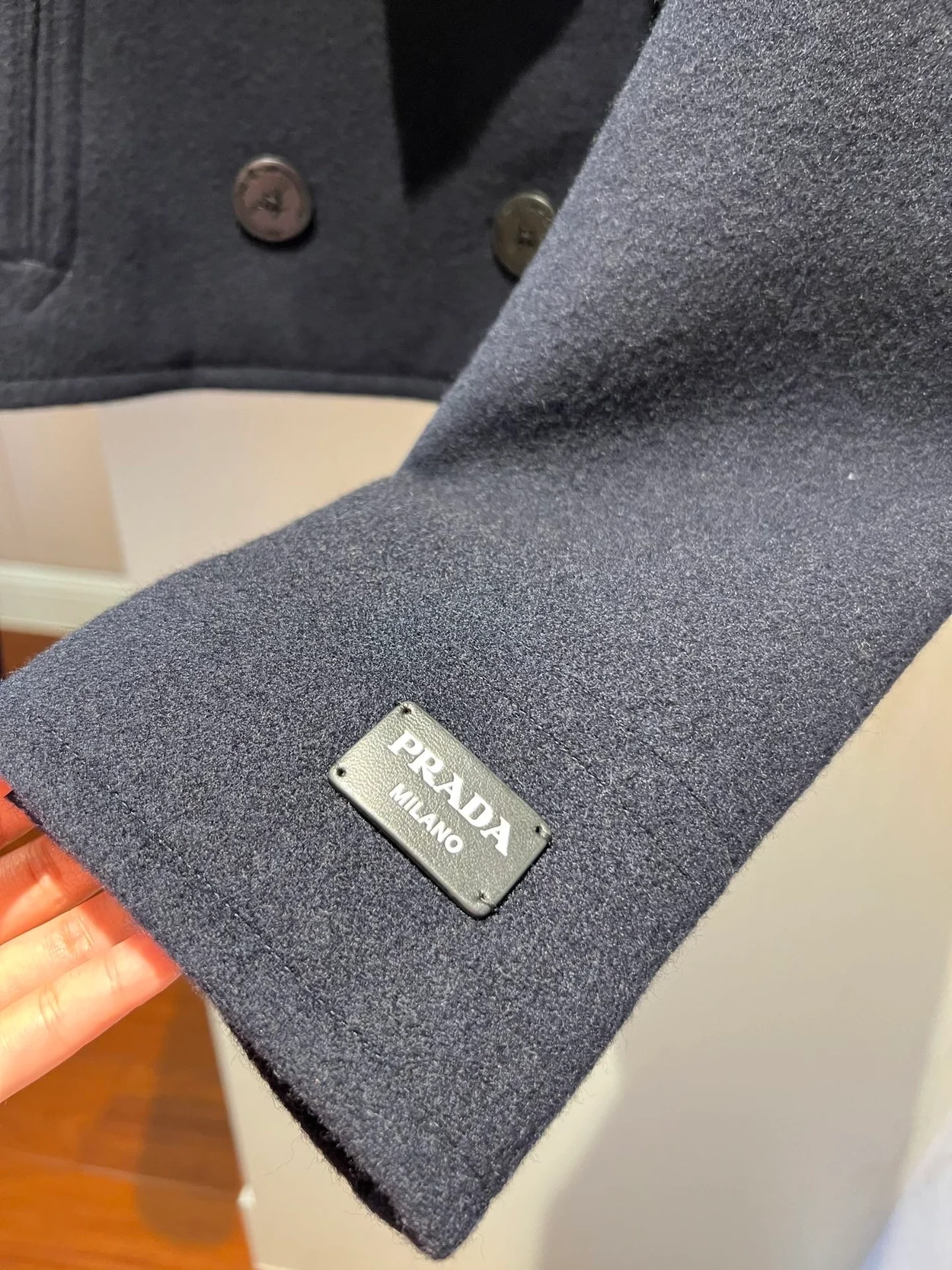 프라다 더블브레스트 패브릭 피코트