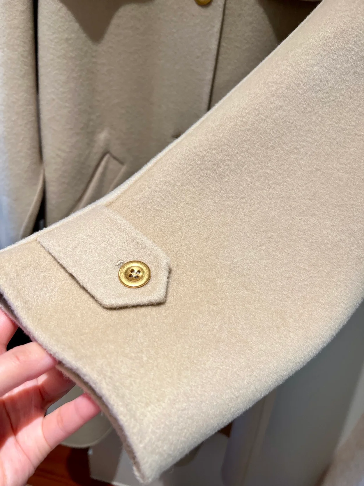 로로피아나 캐시미어 아르디스 코트