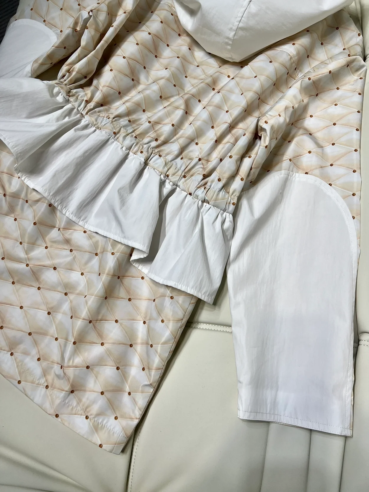 루이비통 3D 말레티지 프린트 파카 1AFFV8