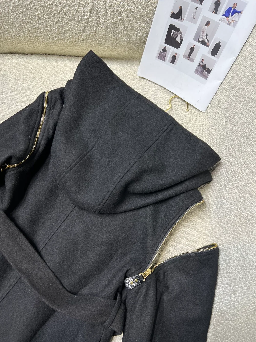 루이비통 리버시블 후드 랩 코트 1AC2DB