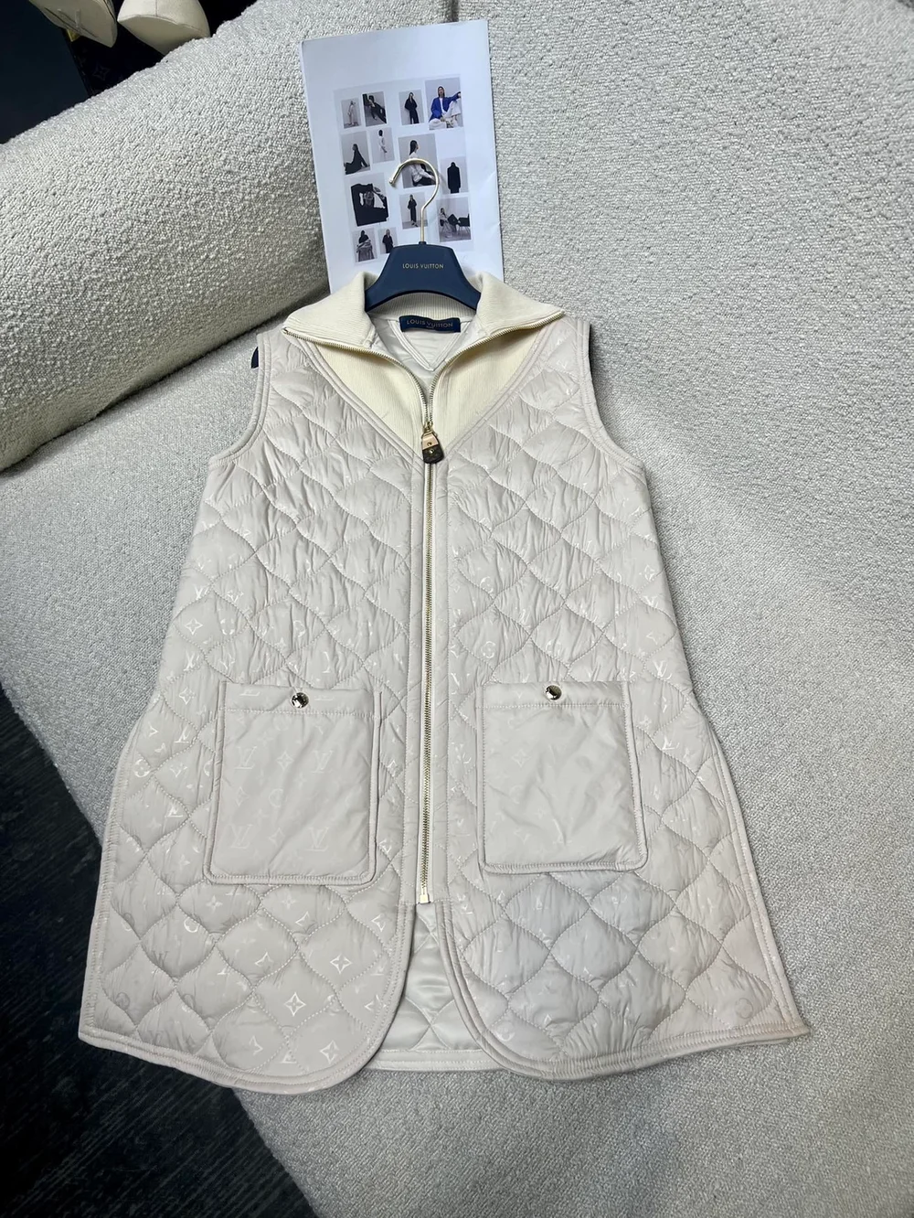 루이비통 퀄티드 모노그램 질렛 1AC18T