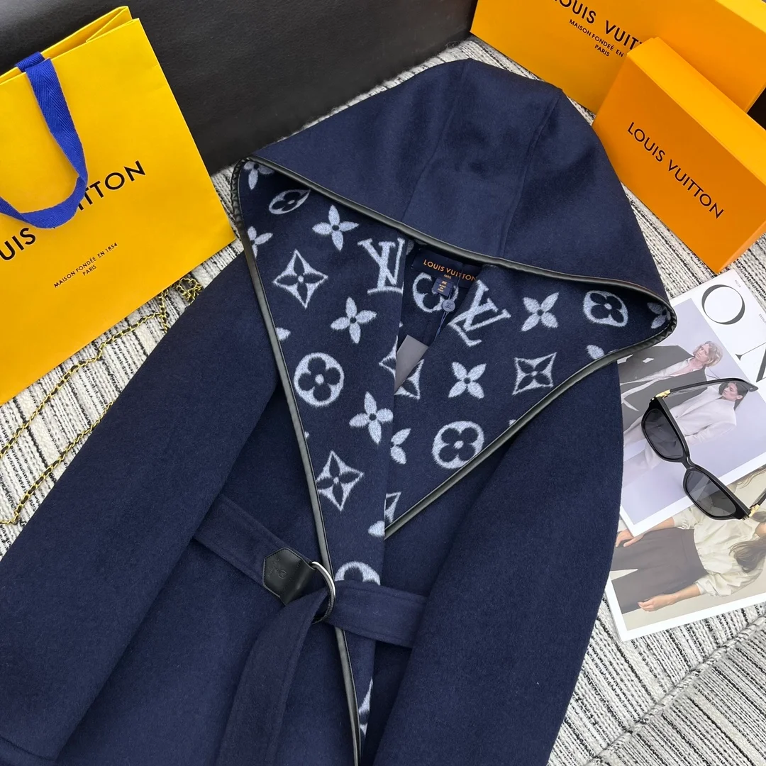 루이비통 시그니처 후디드 랩 코트 1ABQOG