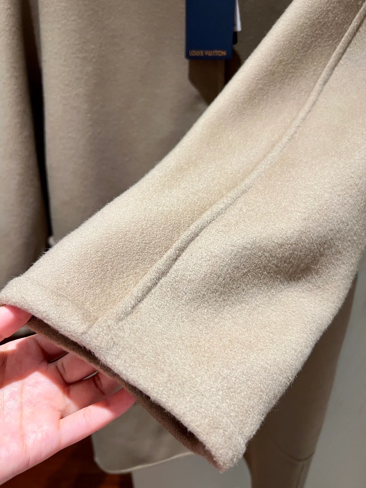 루이비통 리무버블 칼라 더블 페이스 코트 1ABQP2