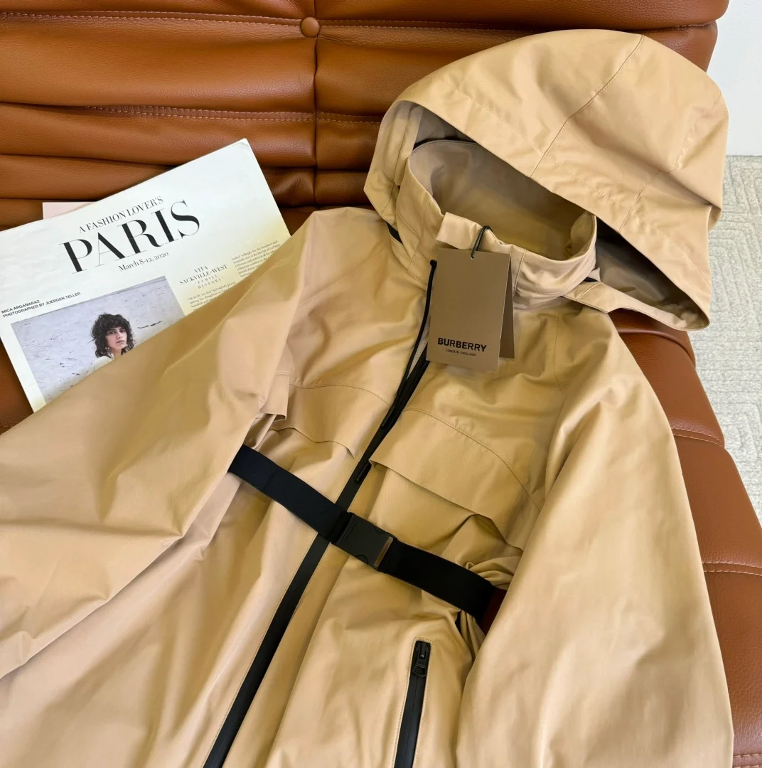 버버리 EKD 프린트 벨트 파카