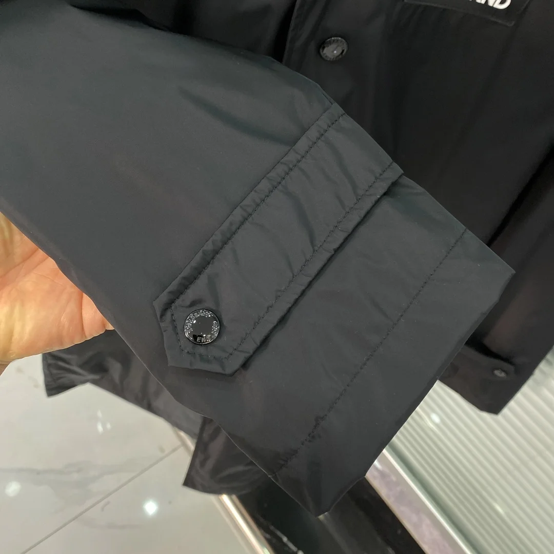 버버리 디태처블 쉐이프 코트