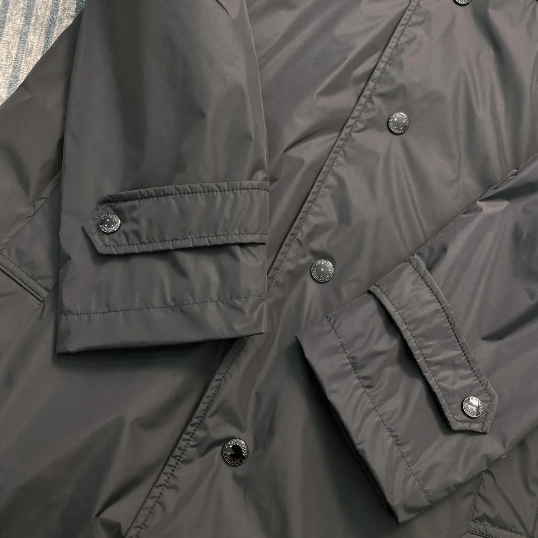 버버리 디태처블 쉐이프 코트