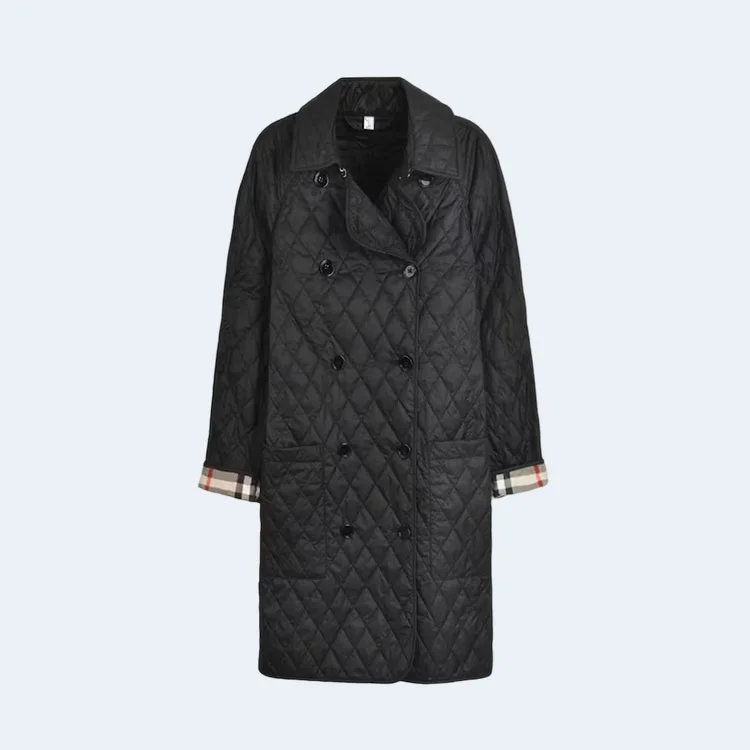 버버리 타이팅 다이아몬드 퀄팅 코트