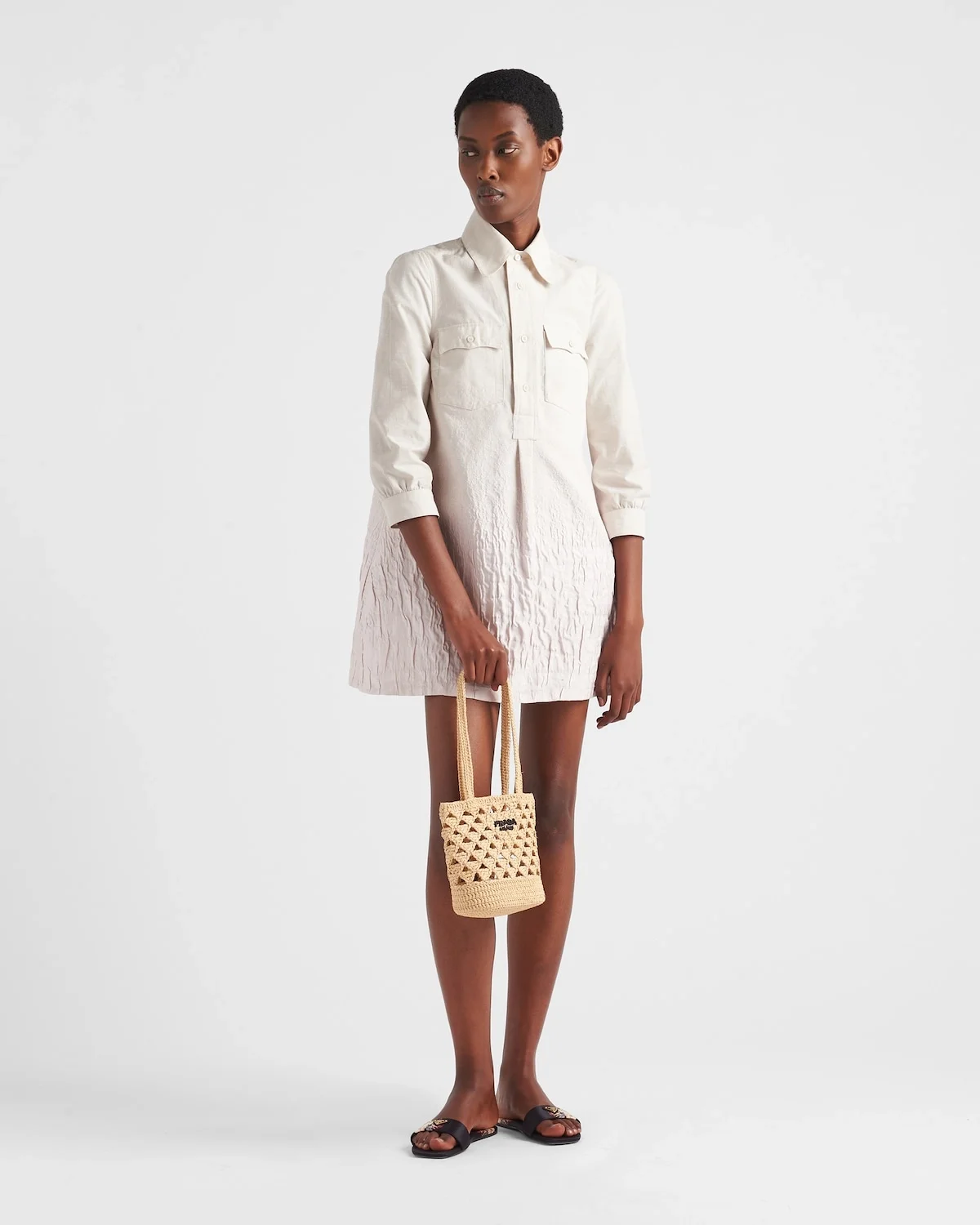 프라다 크로셰 토트백 내추럴