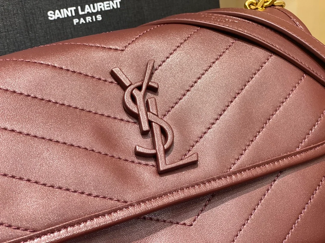 생로랑 니키 스웨이드 미디움 체인백 와인