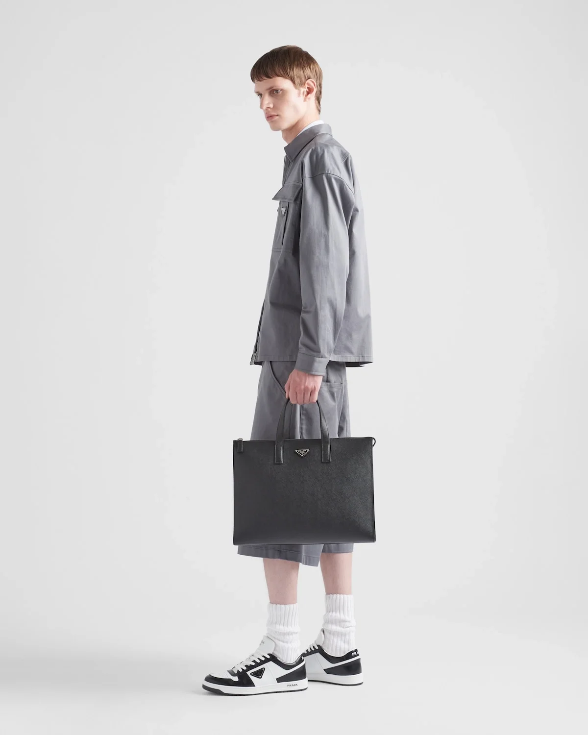 프라다 사피아노 레더 토트백