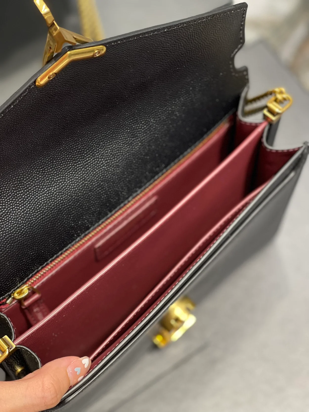 생로랑 카산드라 미디움 체인백 블랙