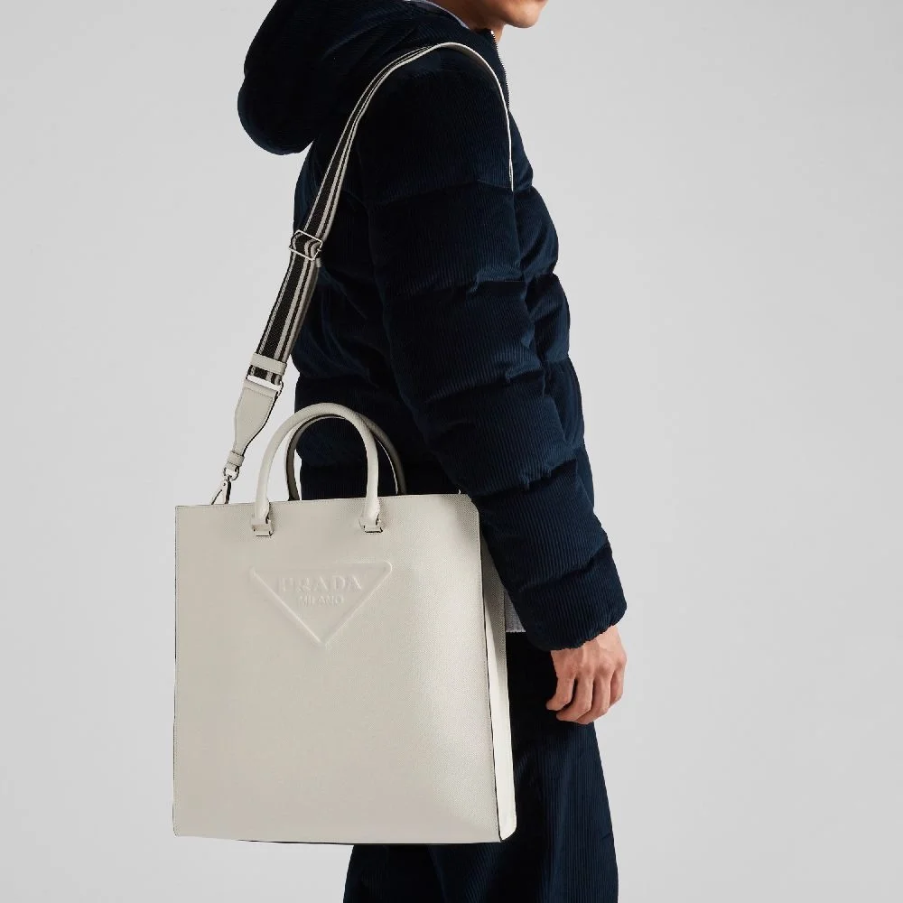 프라다 사피아노 가죽 토트백 화이트