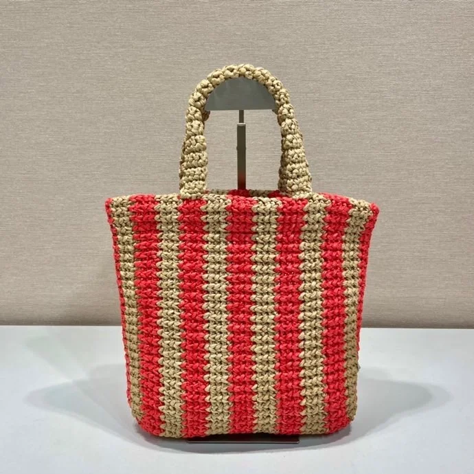 프라다 라탄 스트랩 토트백