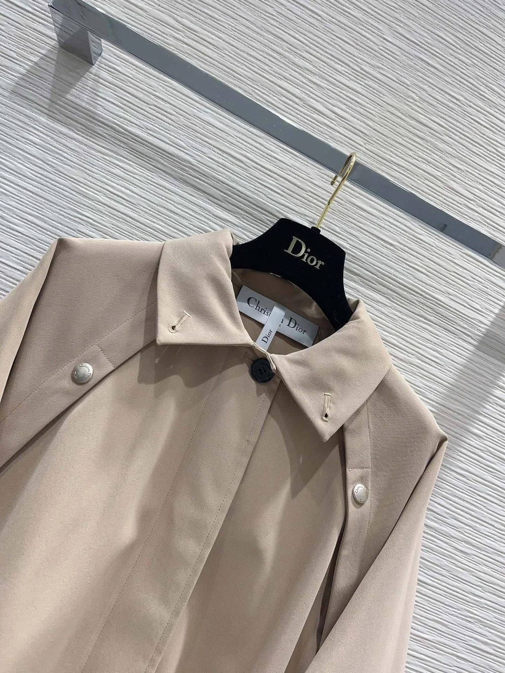 디올 케이프-이펙트 피코트 베이지