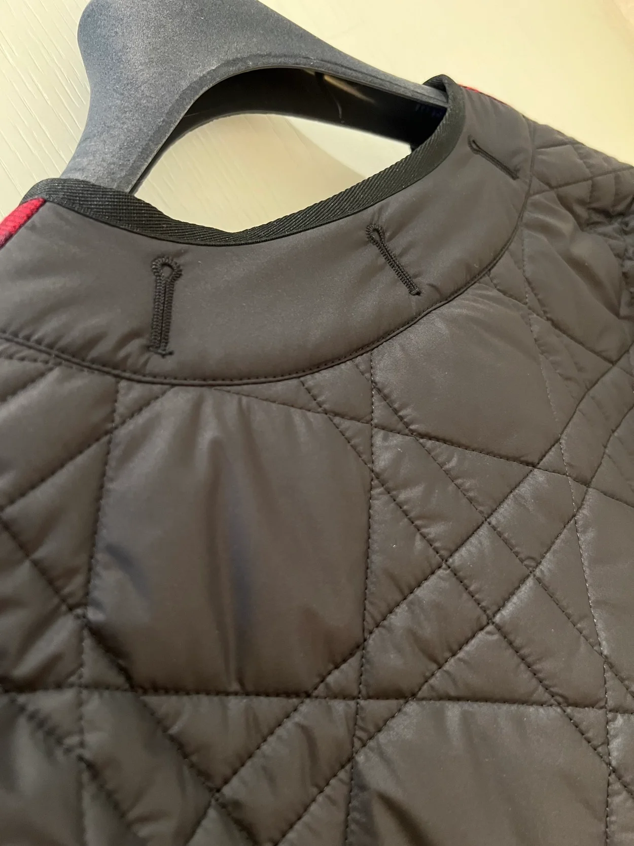 디올 매크로까나쥬 패널링 피코트