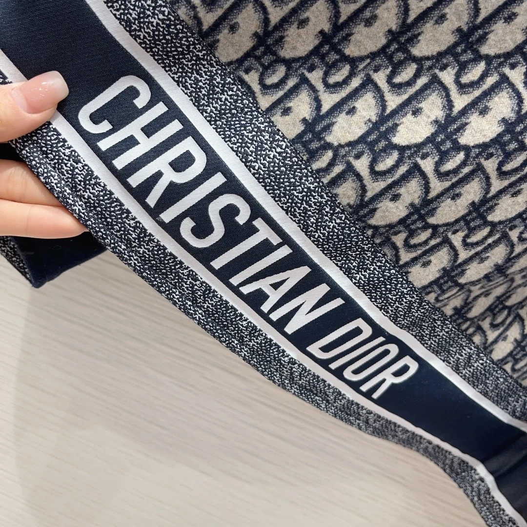 디올 카프-이펙트 피코트