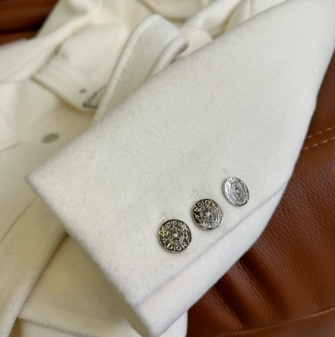 디올 울 캐시미어 벨트 화이트 코트