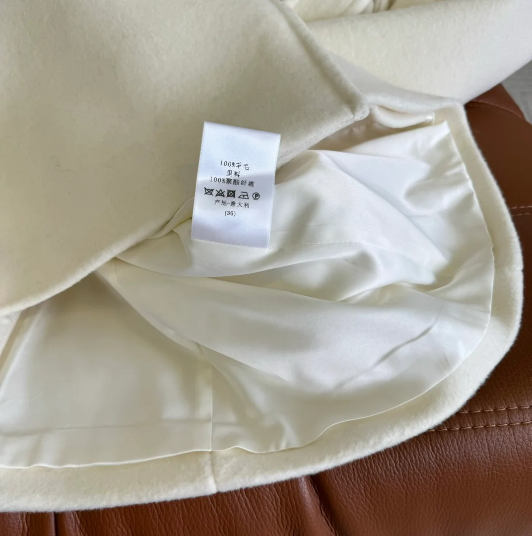 디올 울 캐시미어 벨트 화이트 코트