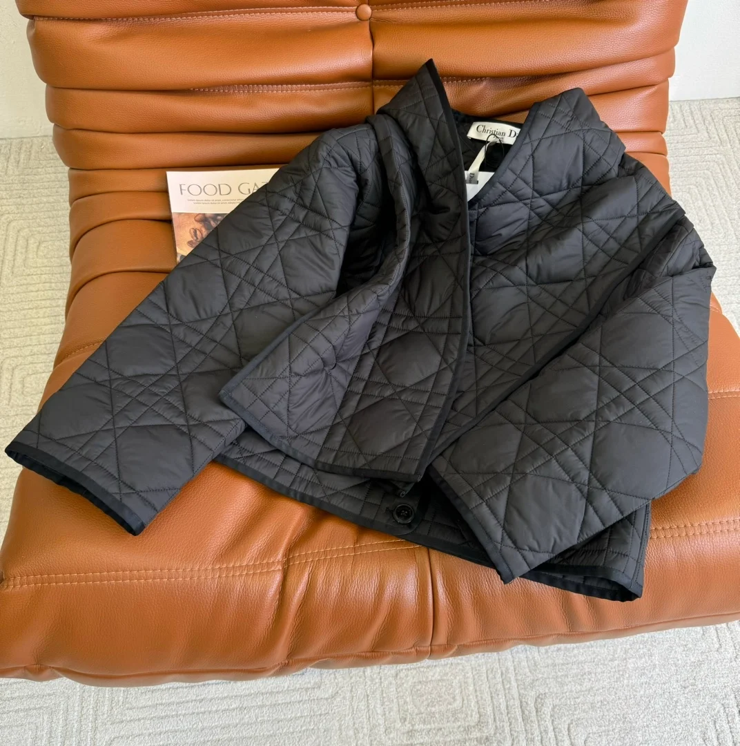 디올 매크로까나쥬 피코트