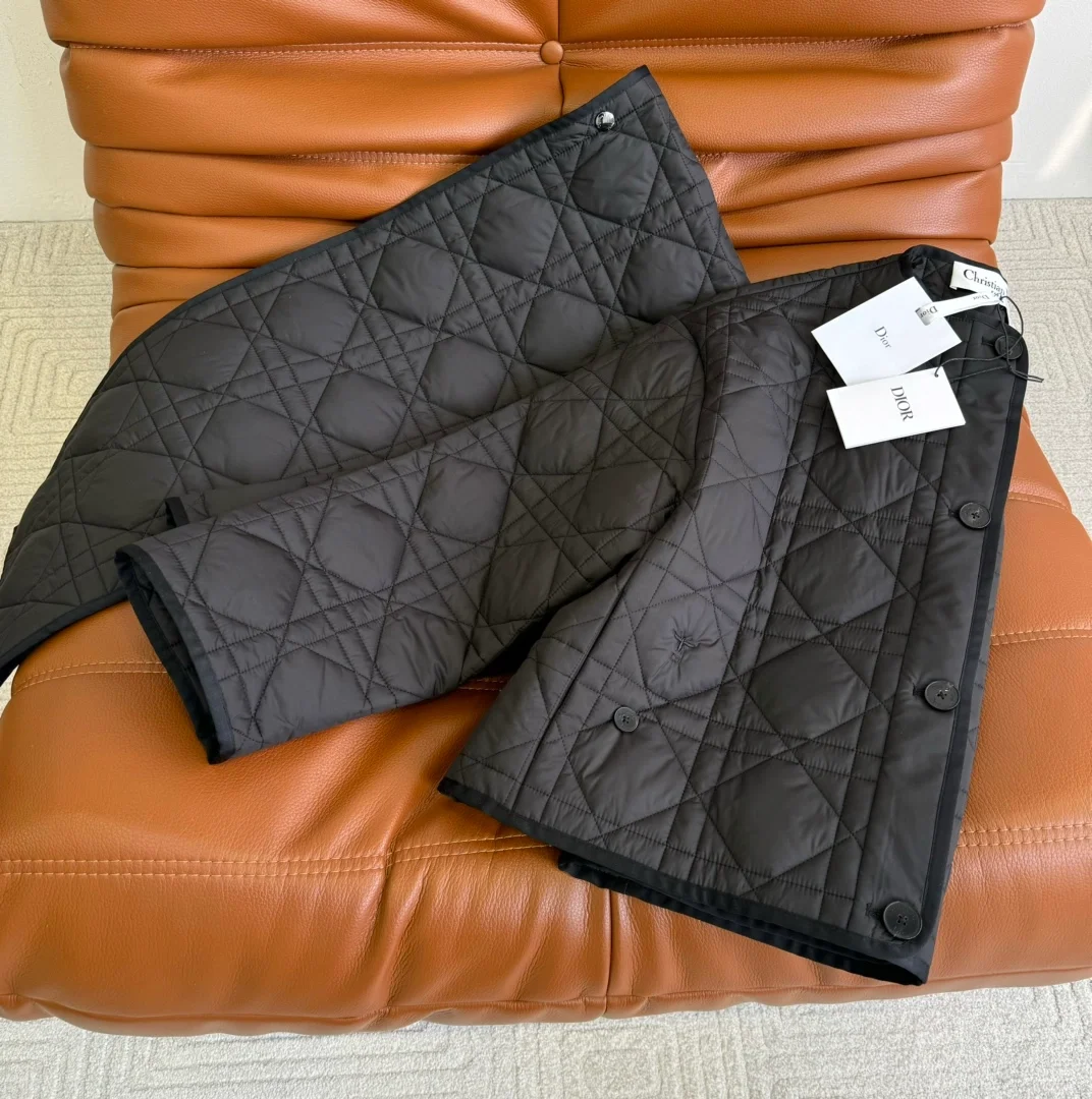 디올 매크로까나쥬 피코트