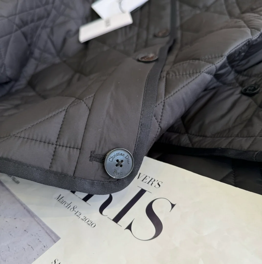 디올 매크로까나쥬 피코트