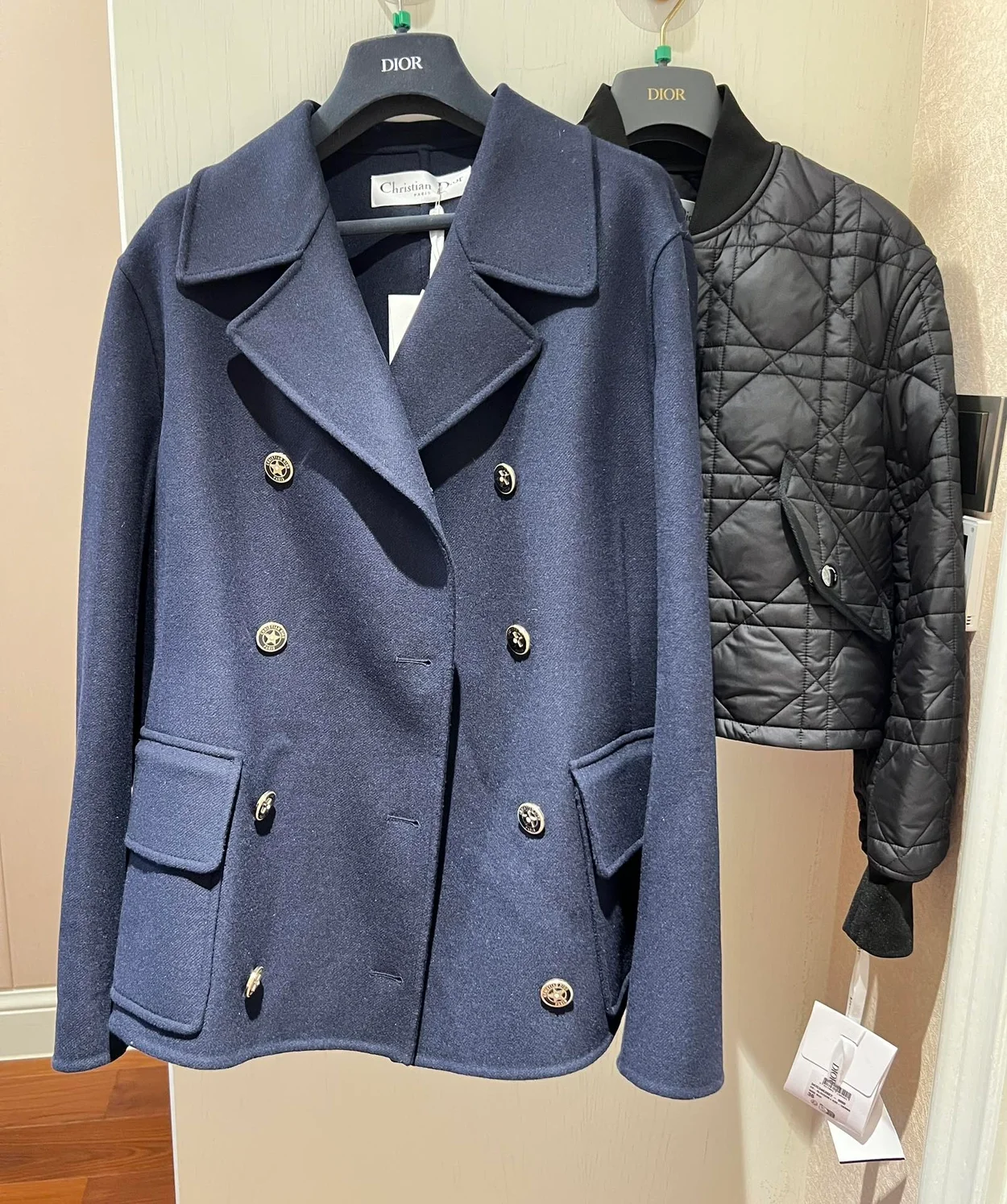 디올 벨트 크롭 울 블렌드 코트