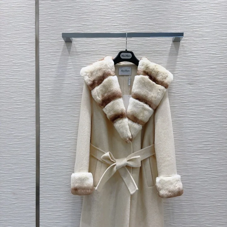 막스마라  100%캐시미어 밍크 코트