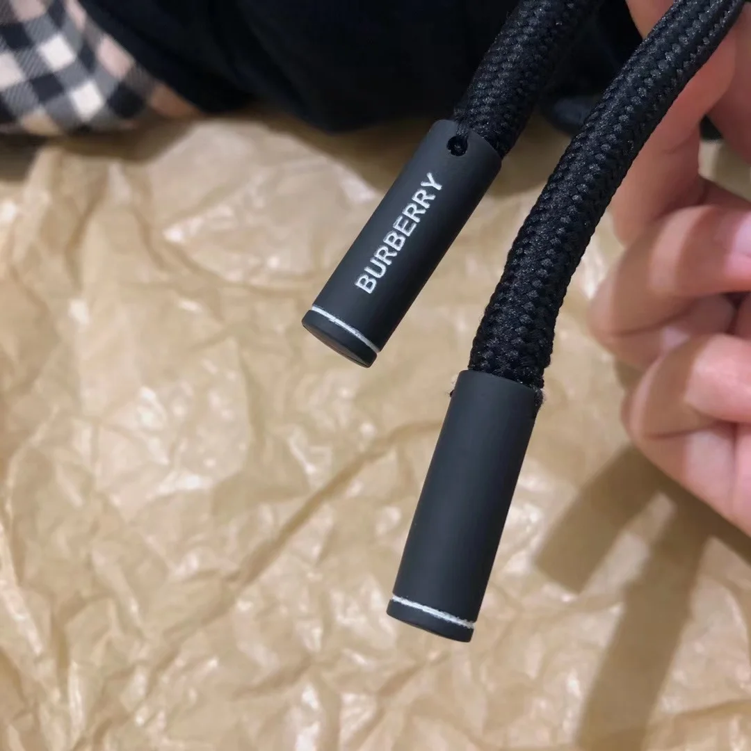 버버리 캄프톤 윈드브레이커 자켓 블랙