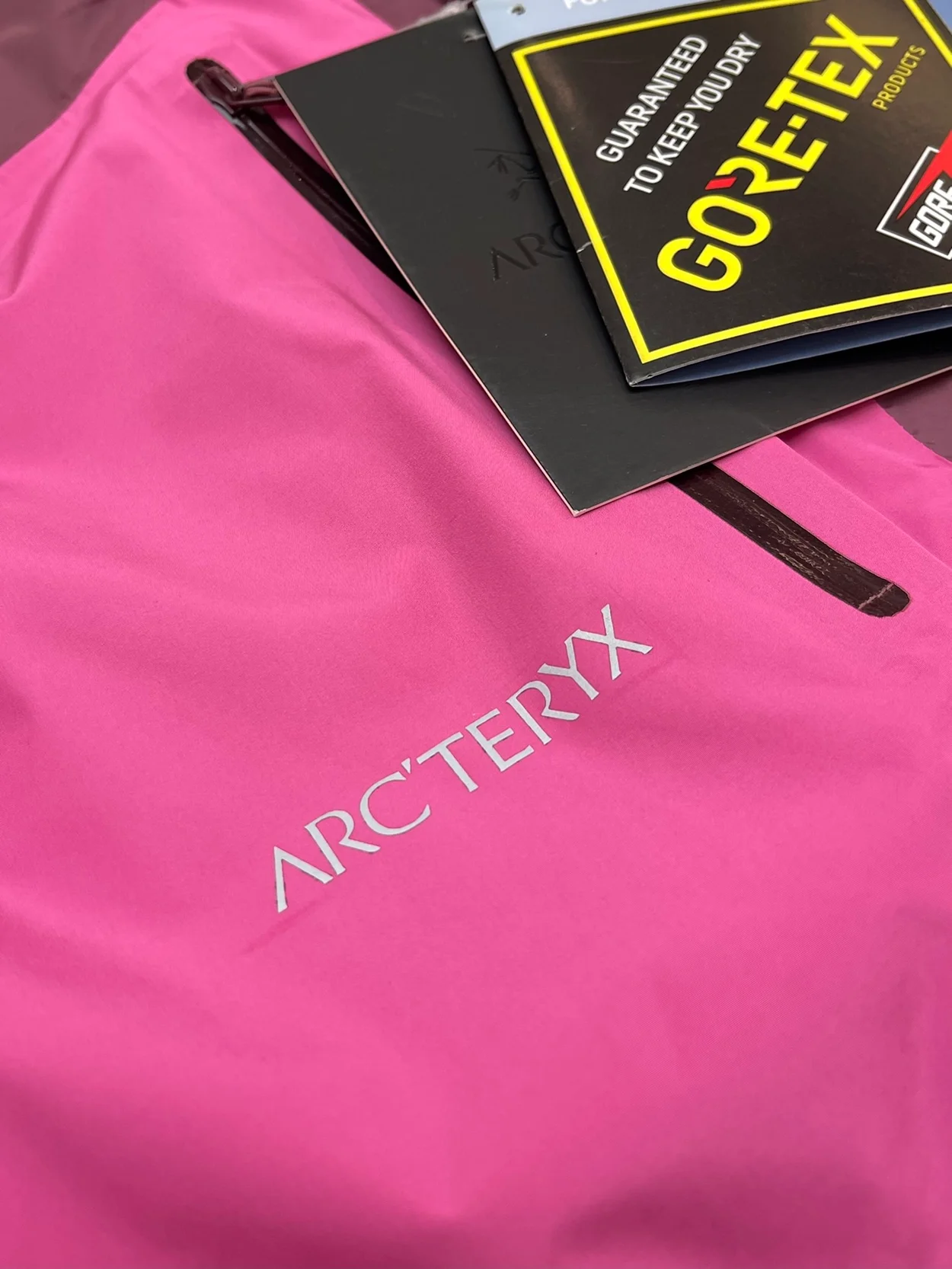 아크테릭스 시스템 A 코바 파카