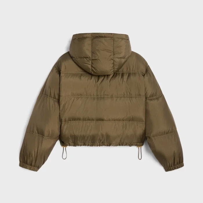 셀린느 라이트웨이트 나일론 크롭 트리옹프 다운 재킷