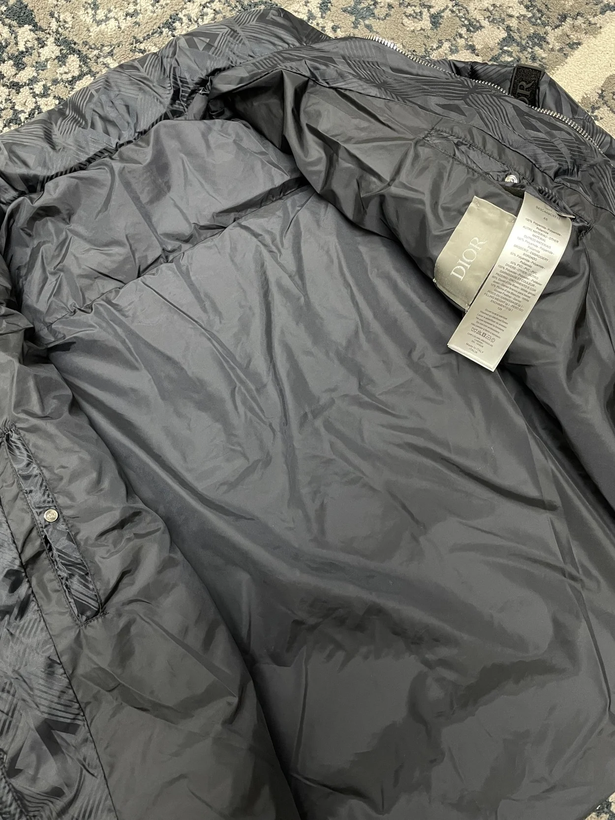 디올 다이아몬드 미라쥬 다운 자켓