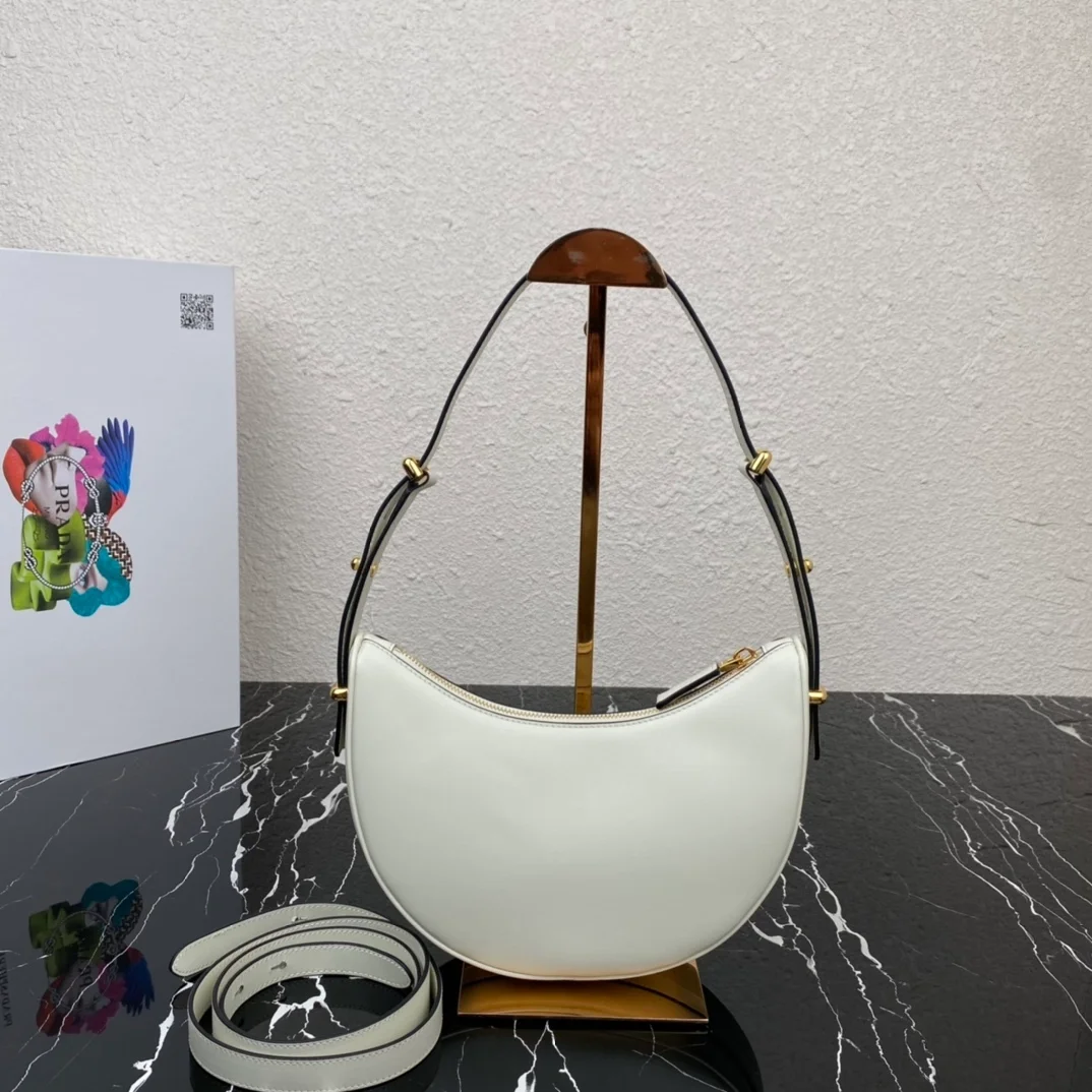 프라다 아르케 레더 숄더백 화이트