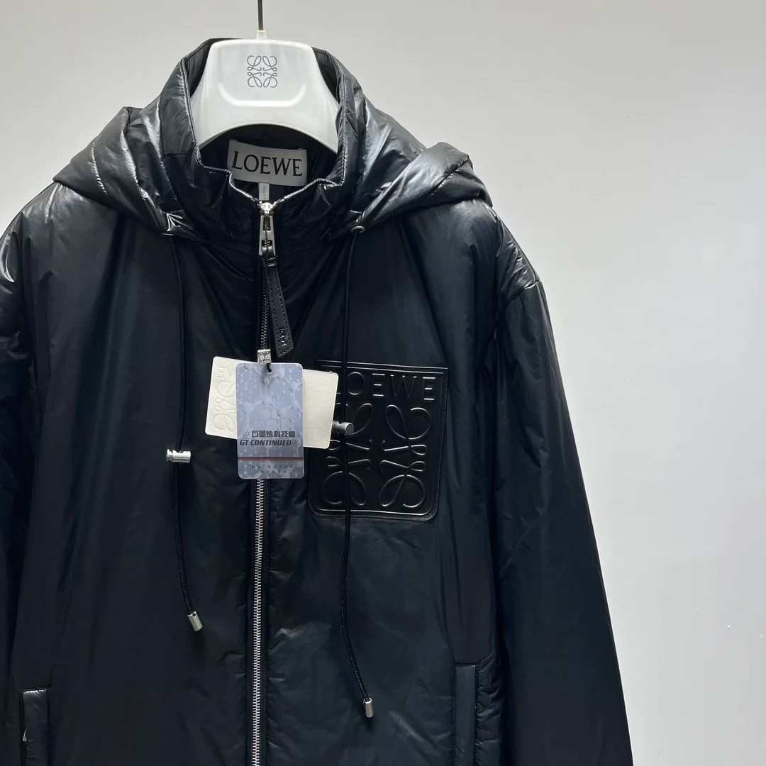 로에베 나일론 블랙 패딩 파카