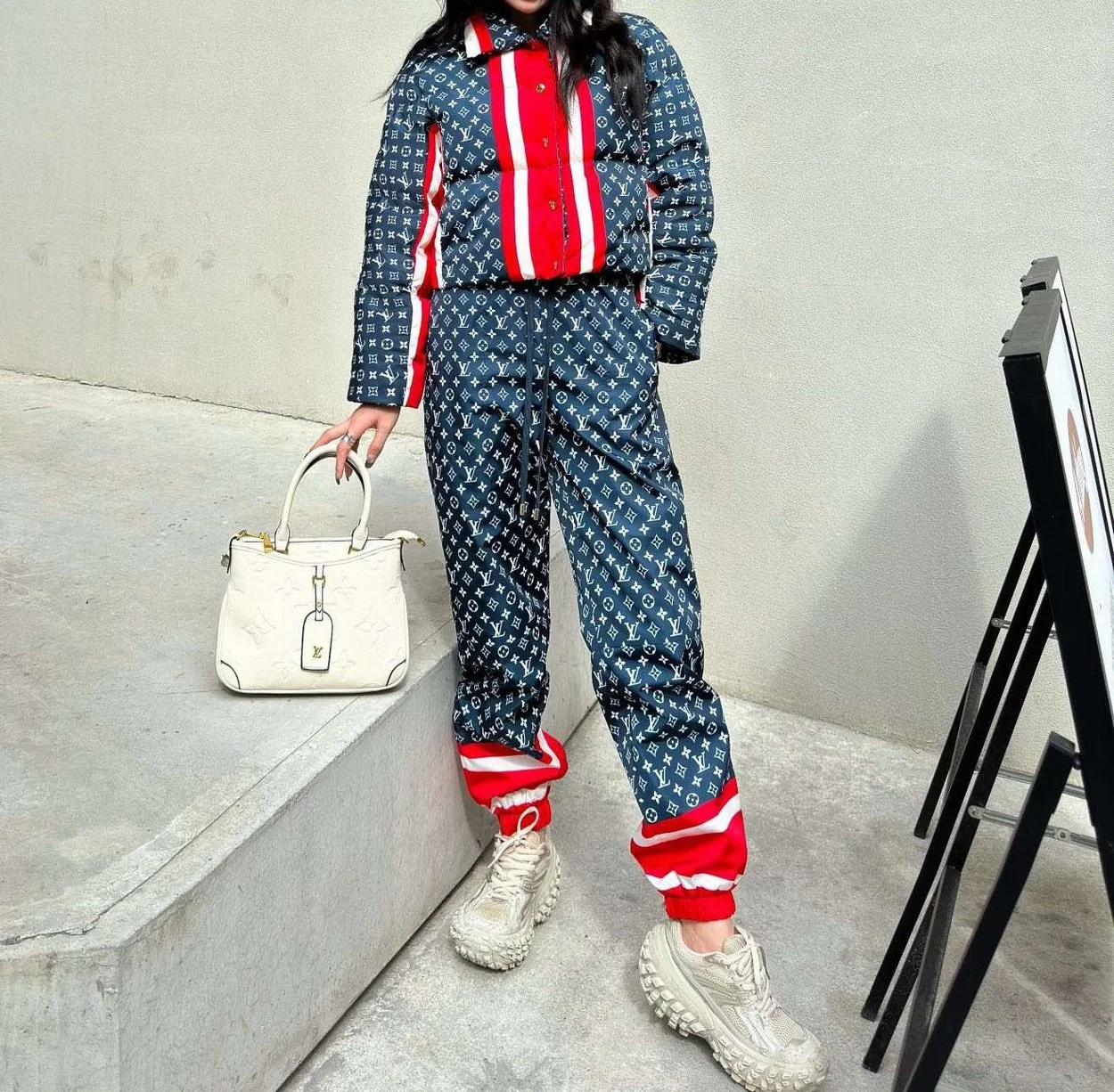 루이비통 트리컬러 모노그램 퍼퍼 자켓 1AC1CX