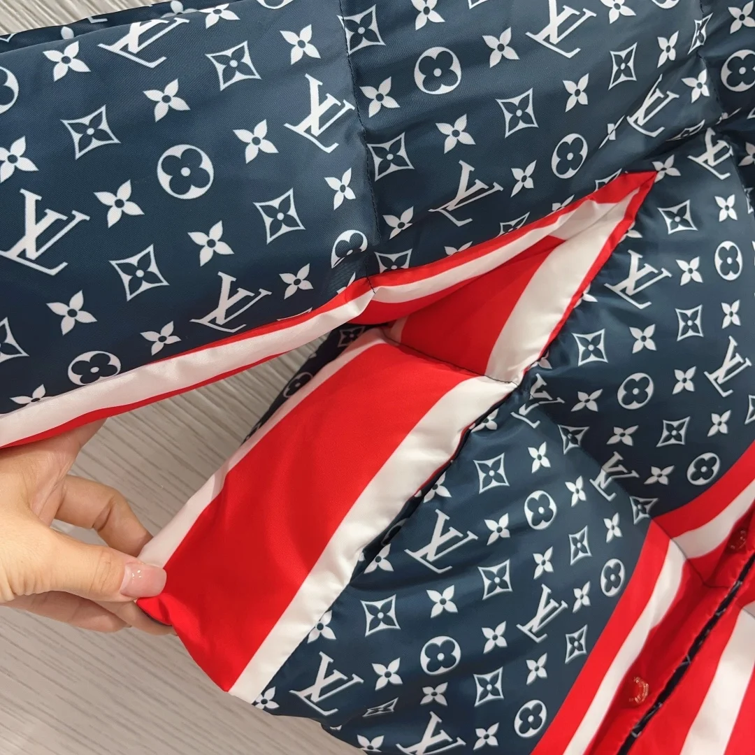 루이비통 트리컬러 모노그램 퍼퍼 자켓 1AC1CX