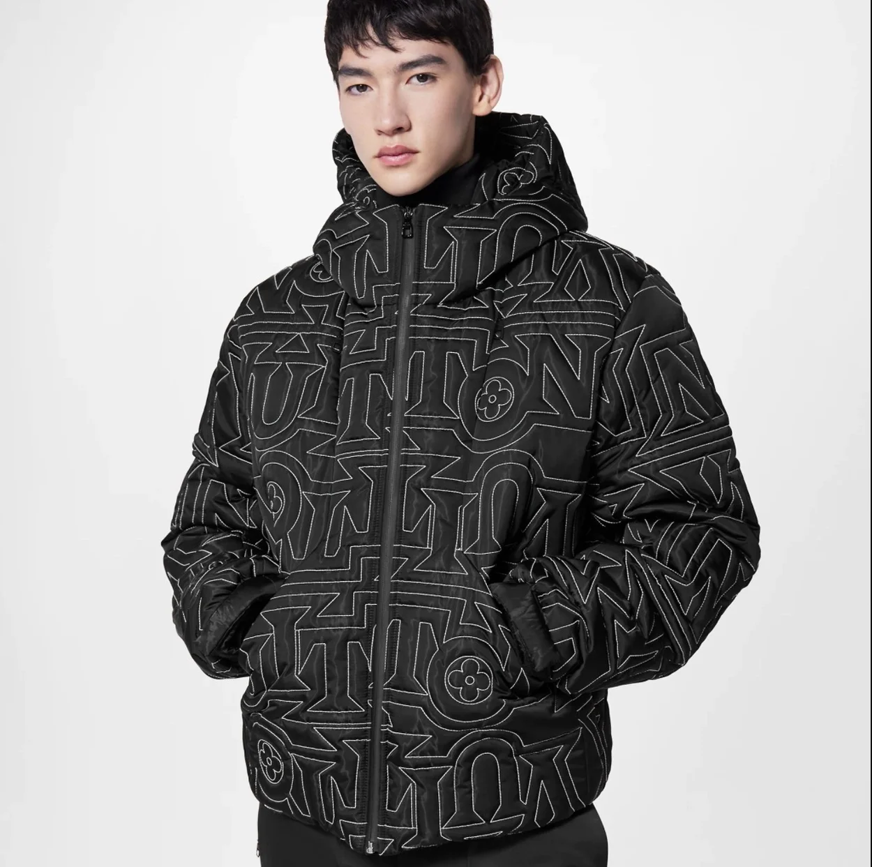 루이비통 울오버 스노우 다운 자켓