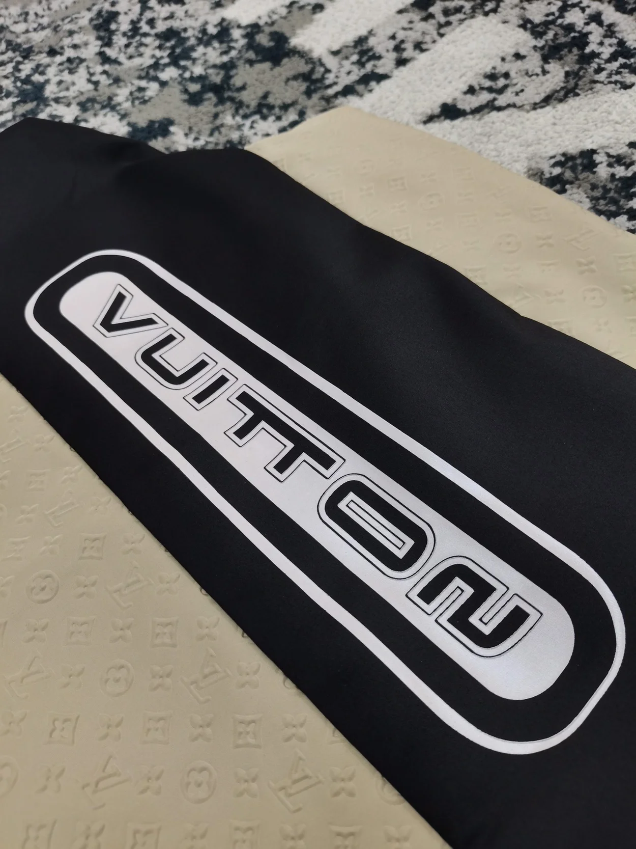 루이비통 미니 모노그램 테크니컬 베스트