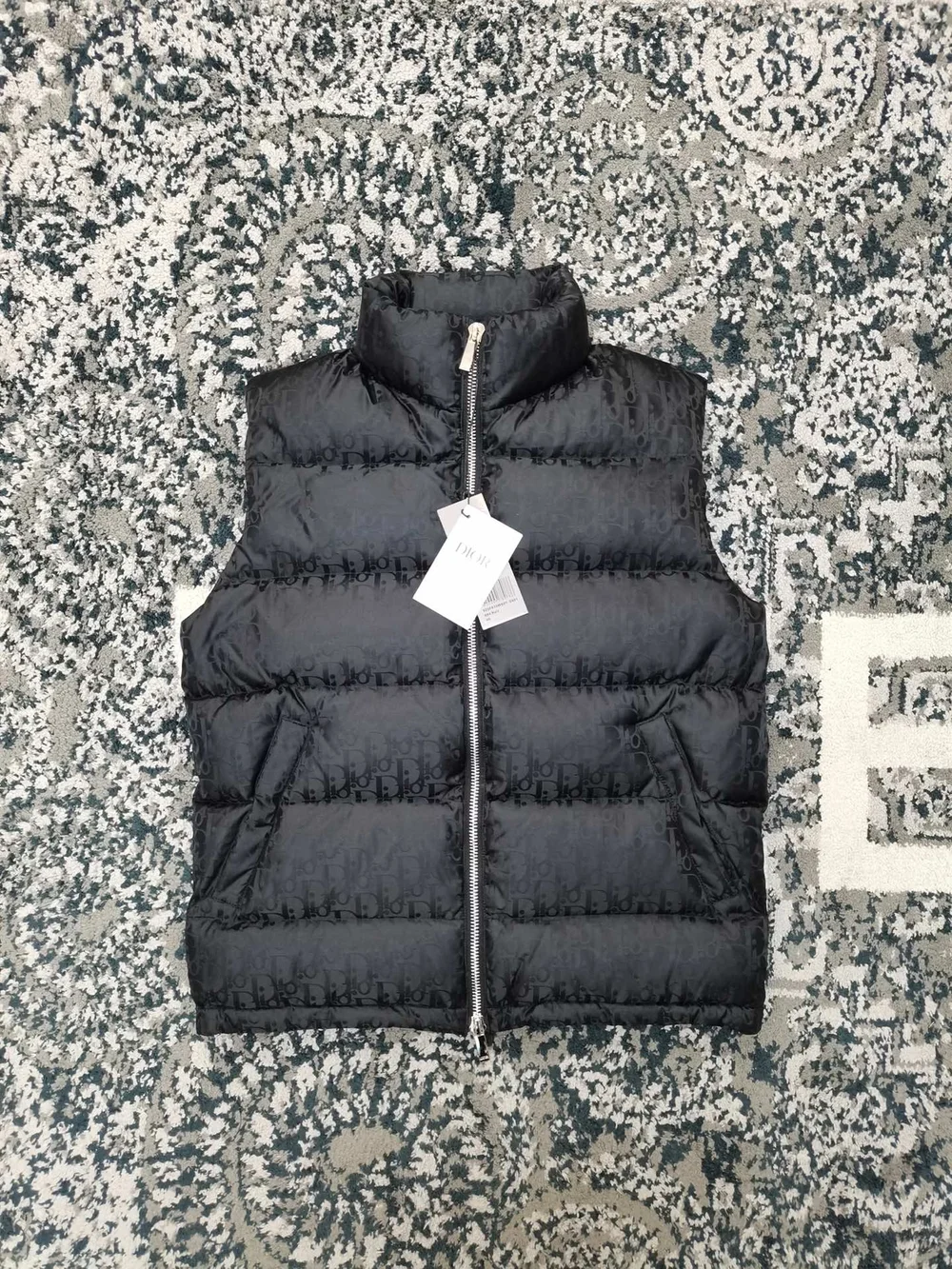 디올 오블리크 다운 패딩 베스트 블랙