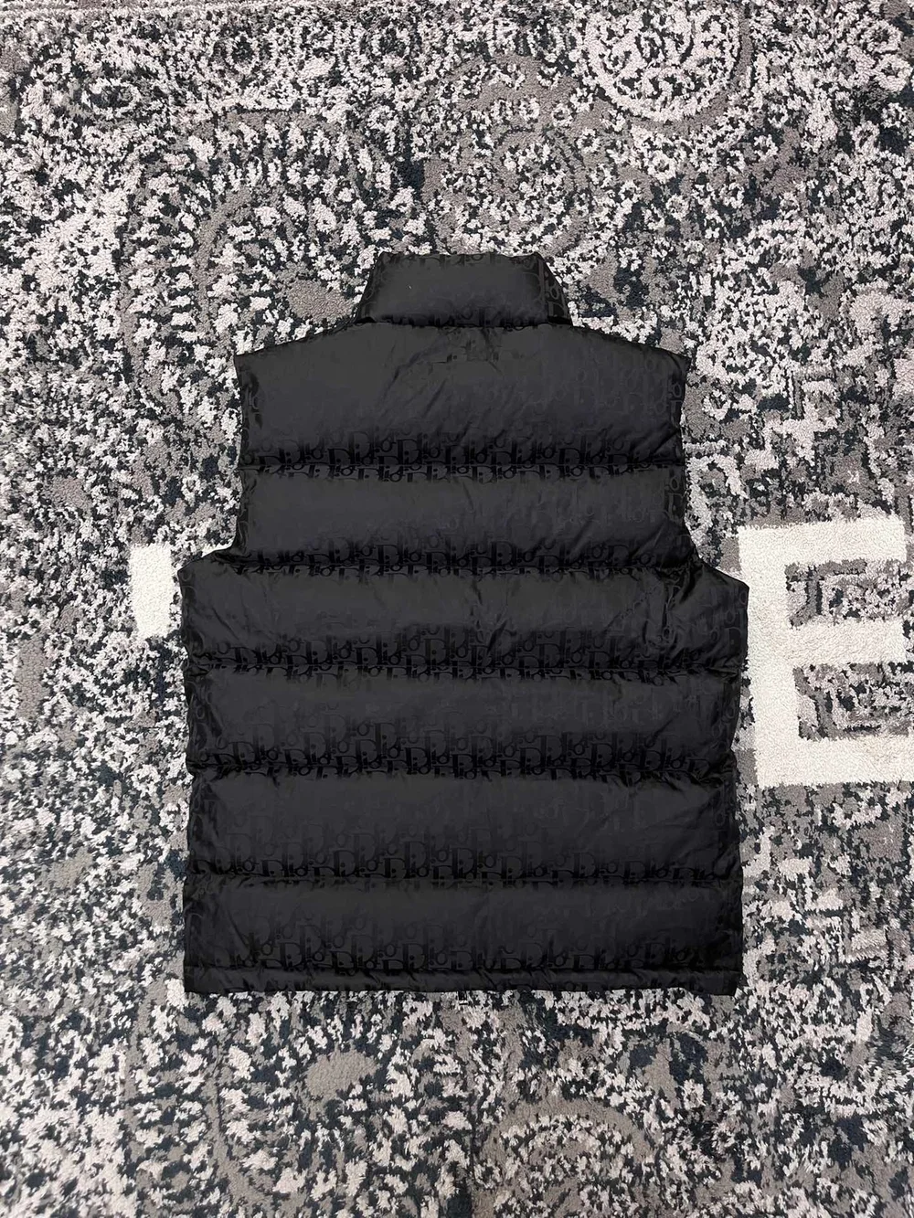 디올 오블리크 다운 패딩 베스트 블랙