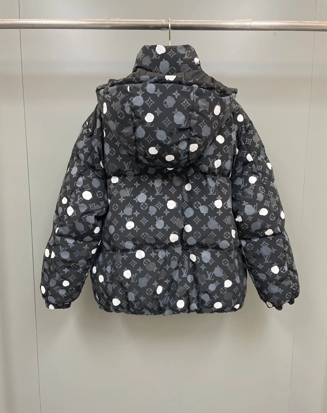 루이비통 YK 모노그램 페인티드 도트 자켓