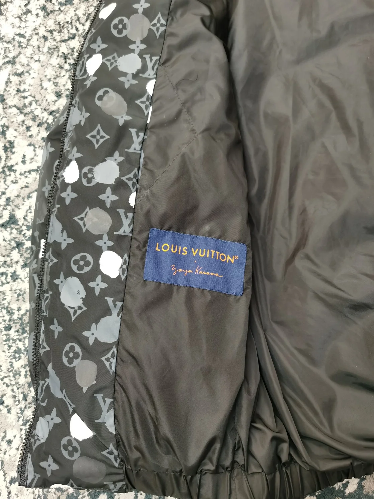 루이비통 YK 모노그램 페인티드 도트 자켓