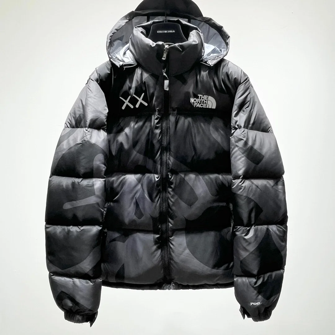 노스페이스 X 카우스 히말라야 패딩