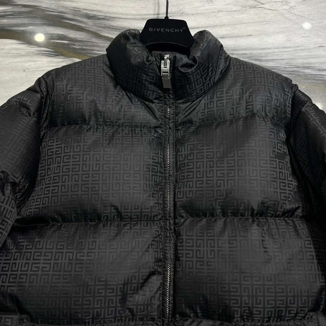 지방시 모노그램 퀄티드 자켓 블랙