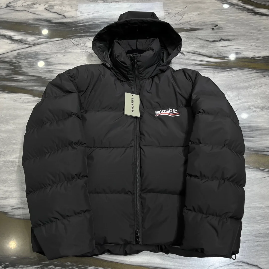 발렌시아가 포티컬 C 푸퍼 자켓