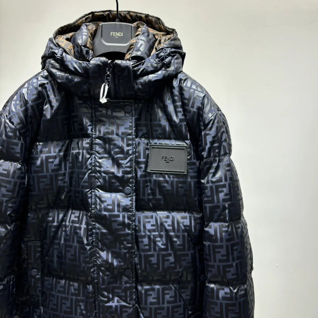 펜디 테크니컬 패브릭 다운 패딩 자켓