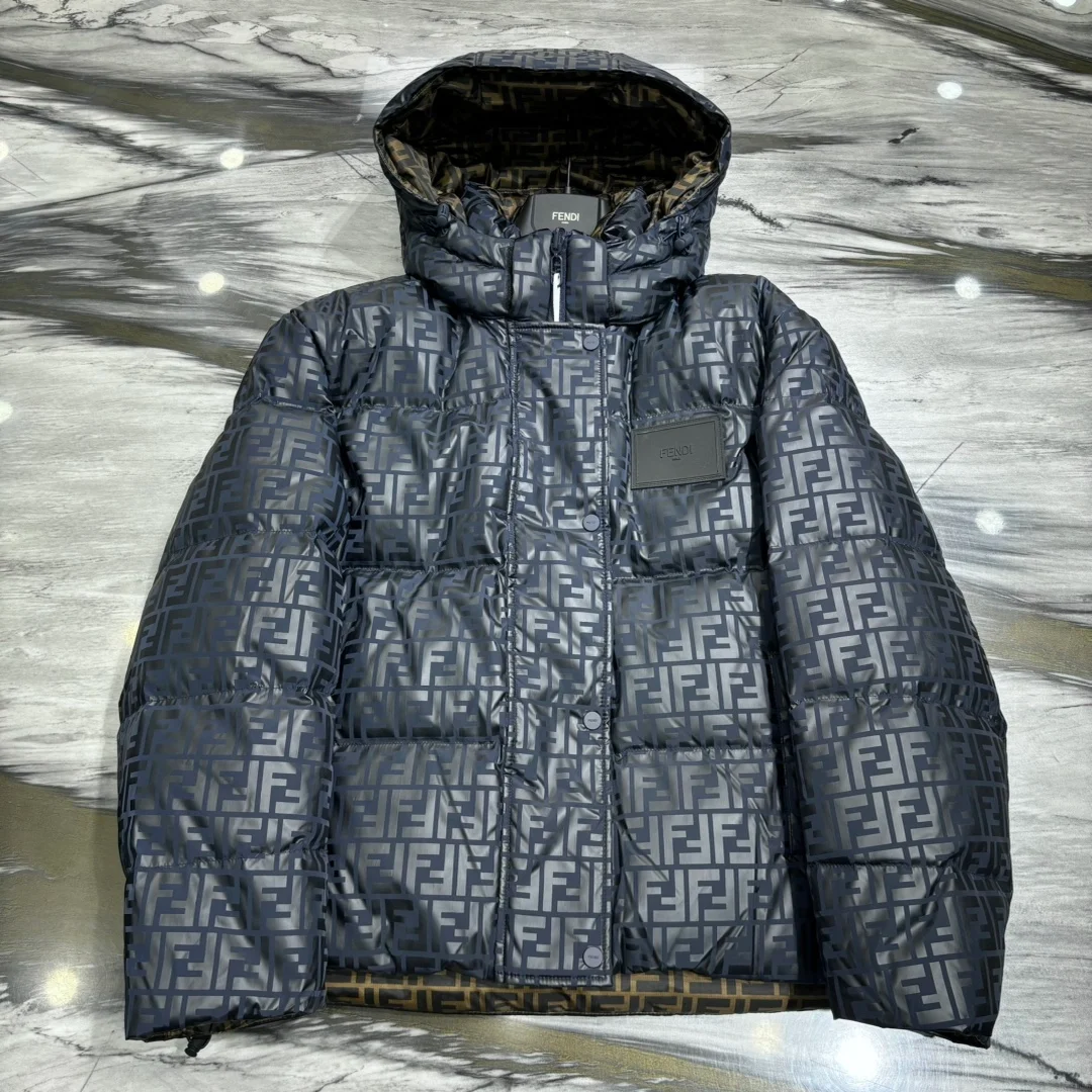 펜디 테크니컬 패브릭 다운 패딩 자켓