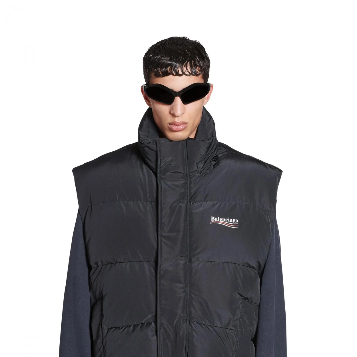 발렌시아가 폴리티컬 푸퍼 베스트