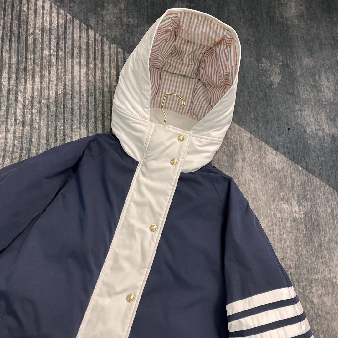 톰브라운 콘트라스트 4바 나일론 파카