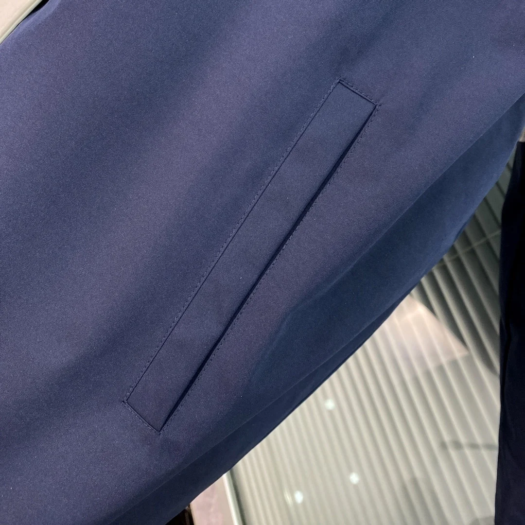 톰브라운 콘트라스트 4바 나일론 파카