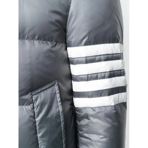 톰브라운 4-바 나일론 다운 코트 그레이